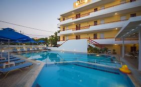 Erato Studios & Apartments